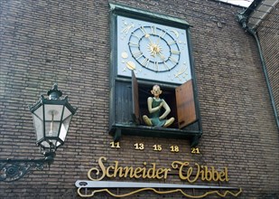 Schneider-Wibbel musical clock