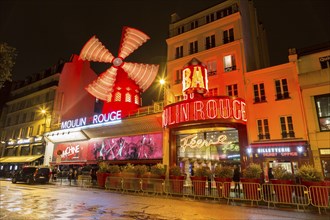 Variety Theatre Moulin Rouge by night