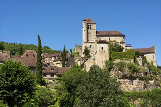 Saint-Cirq-Lapopie on Santiago de Compostela pilgrimage road