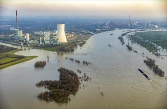Flood on Rhine with Walsum power plant