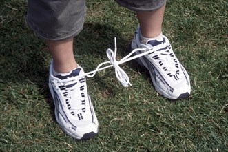 Shoelaces knotted