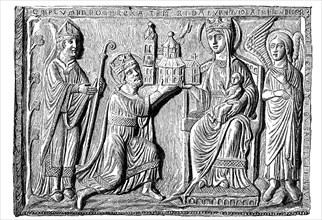 Relief image of gilded copper of the shrines with the bones of Charlemagne in the Minster Church of Aachen