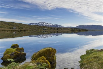 Pingvallavatn Lake