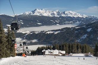 Ski slope with ski lift at the Griesenkareck