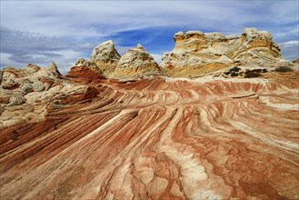 Rock formations of the White Pocket Canyon