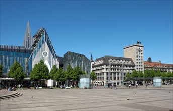 Augustusplatz with Paulinum and Kroch Tower