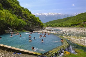 Thermal springs of Benje