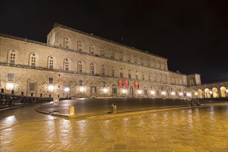 Palazzo Pitti at night