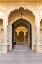 Entrance and compound of the Nahargarh Fort