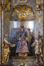Mother figure with St. Anna and St. Joachim in the high altar