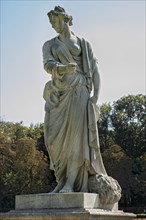 Park with statue of Ceres