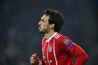 Mats Hummels of FC Bayern Munich with Logo Champions League and RESPECT on shirt
