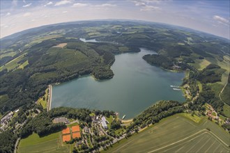 Lake Hennesee