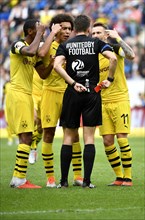 Referee Referee Harm Osmers draws red card against Borussia Dortmund 09 BVB