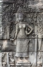 Apsara carving at Bayon Temple
