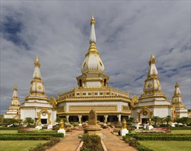 Gilded 101m high Phra Maha Chedi Chai Mongkhon Pagoda