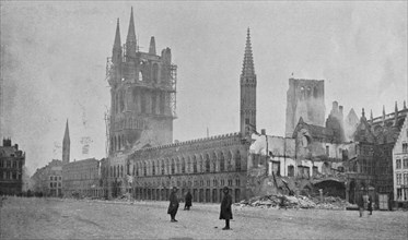Destroied Ypres cloth hall on 24 November 1914