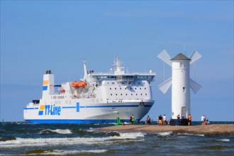 The TT-Line ferry boat Nils Dacke at the old Wind mill beacon