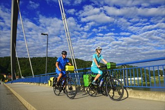 Cyclists on the Marienbrucke bridge