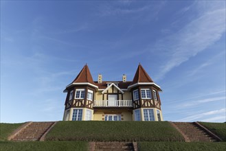 Detached beach villa on the Belgian coast