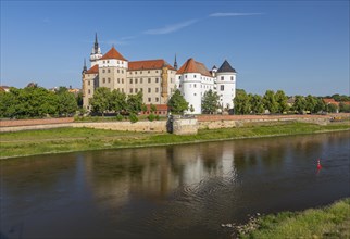 Castle Hartenfels with Elbe