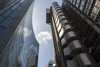 Low-angle view of Willis and Lloyd's