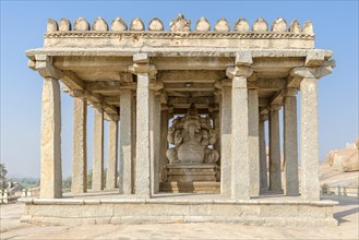 Sasivekalu Ganesha monument