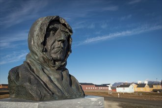 Bust of the Norwegian polar explorer Roald Amundsen