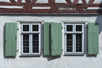 Latticed windows at the former synagogue of 1687