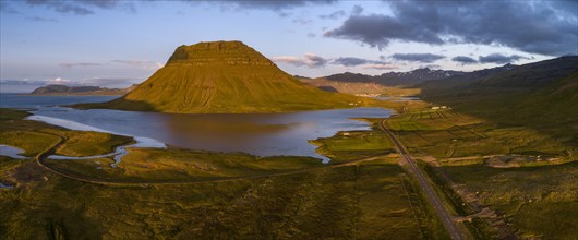 Kirkjufell Table Mountain