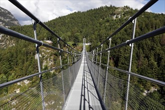 Suspension bridge Highline 179