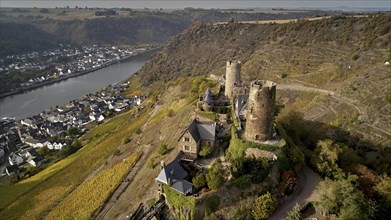 Thurant Castle high above the Moselle near Alken