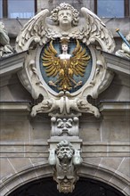 Large Nuremberg coat of arms on the city hall