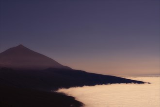Volcano Pico del Teide above trade winds
