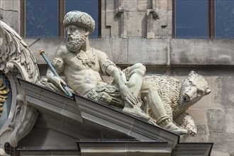 Sculpture of the Proheten Daniel and Lions with wings