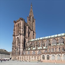 Place de la Cathedrale and Minster Notre Dame