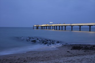 Illuminated pier