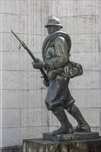 Statue of an Italian infantrist