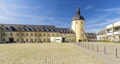 Unteres Schloss and Dicker Turm