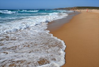 Waves at Praia da Bordeira