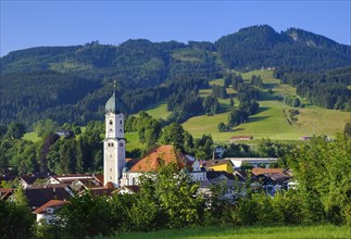 Nesselwang with Alpspitz