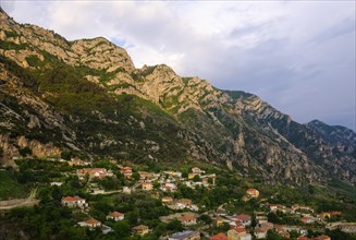 Skanderbeg mountains with Kruja