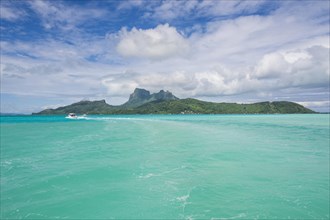 The turquoise lagoon