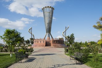 Altyn Shanyrak monument and lamp posts