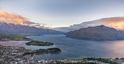 View of Lake Wakatipu and Queenstown after sunset
