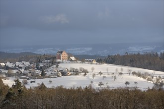 View of Freudental Castle in the snow