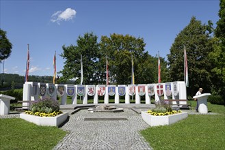 Nibelungen monument on the Donaulande