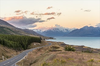 Road with view of Mount Cook