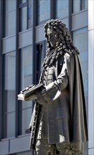 Gottfried Wilhelm Leibniz Monument