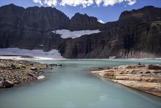 The Garden Wall in front of Upper Grinnell Lake and Grinnell Glacier